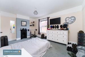Bedroom- click for photo gallery